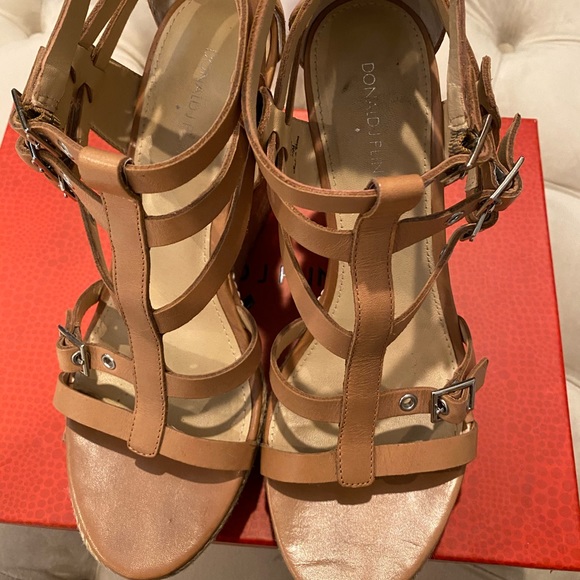 Donald J Pliner Wedges - Picture 5 of 8